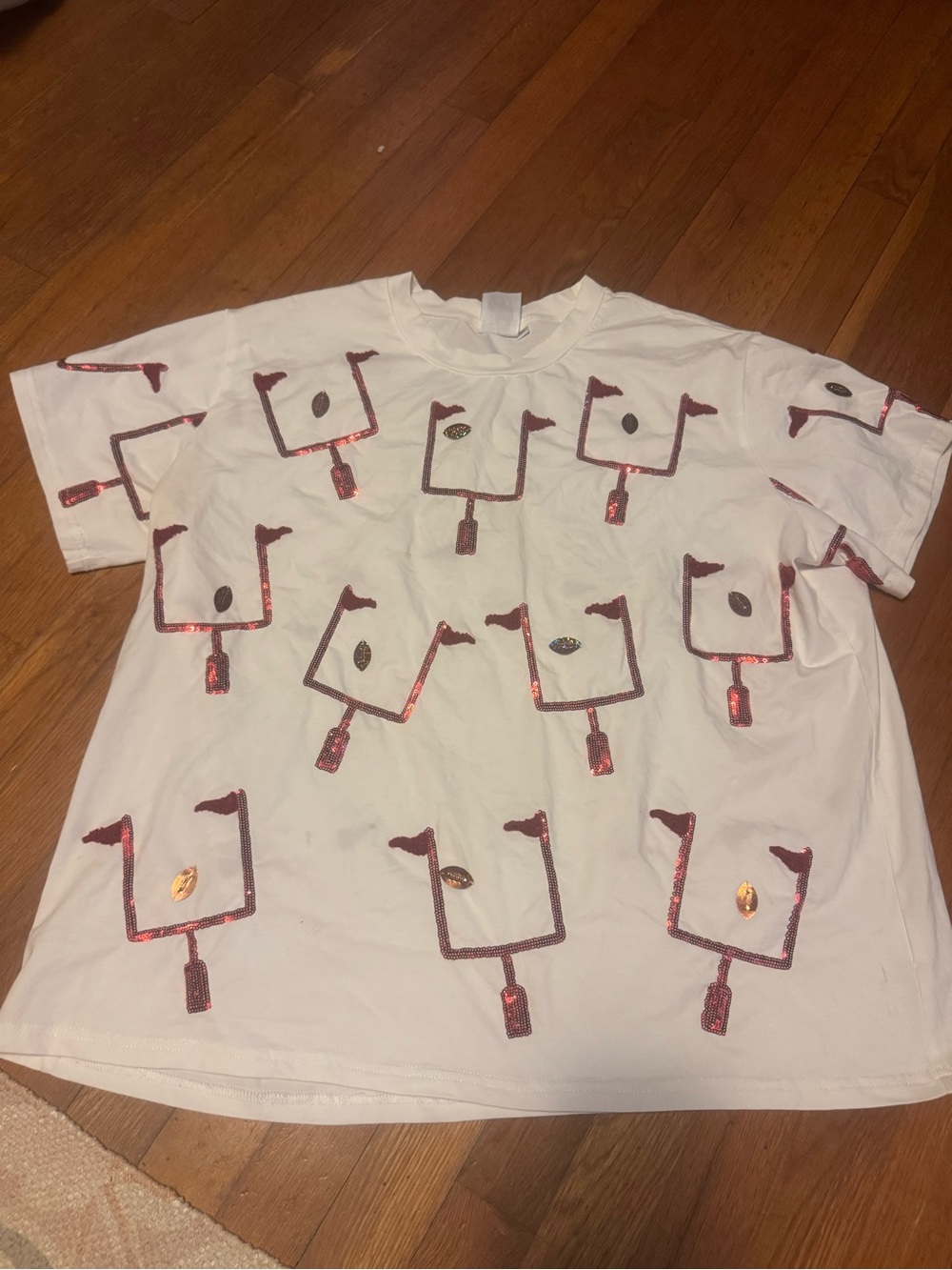 Queen of Sparkles Red & White Field Goal Tee size XL